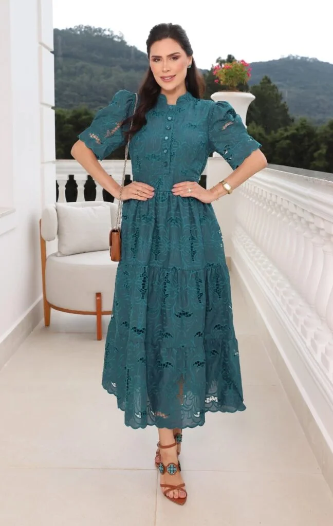 Vestido Emily Diverse em lese 100% algodão bordado – 38 ao 48 - Imagem 3