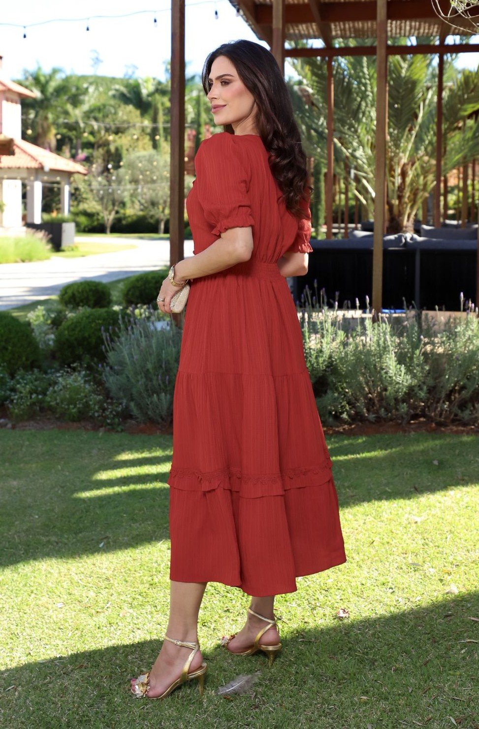 Vestido premium liz feito em crepe plissado, forrado - Imagem 11